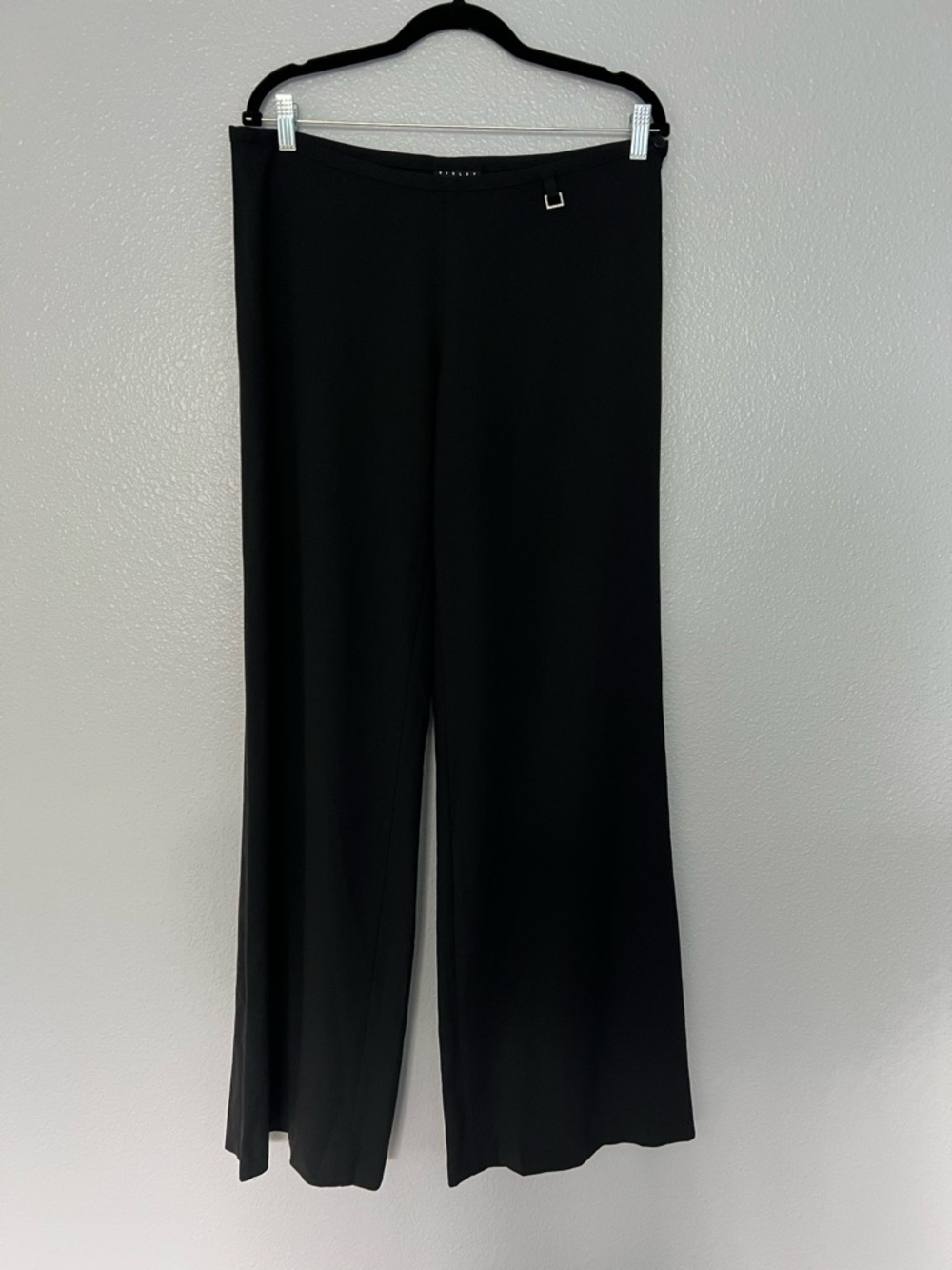Sisley Black Wide-Leg Trousers